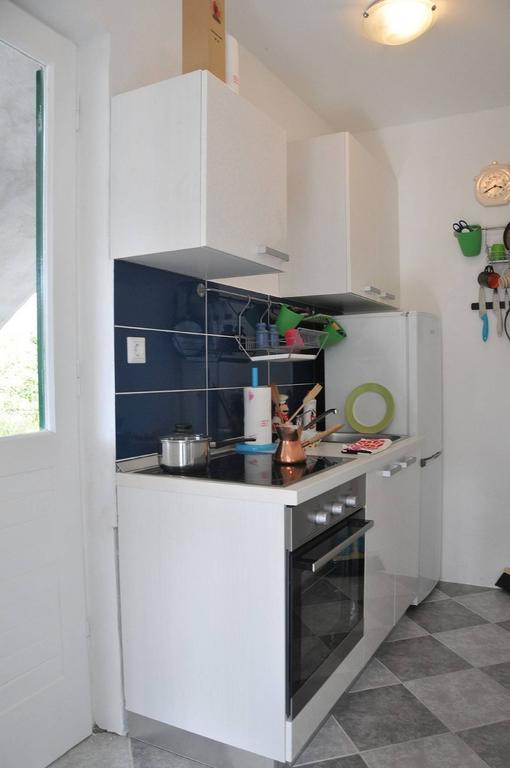 Apartment Stomorska Buitenkant foto