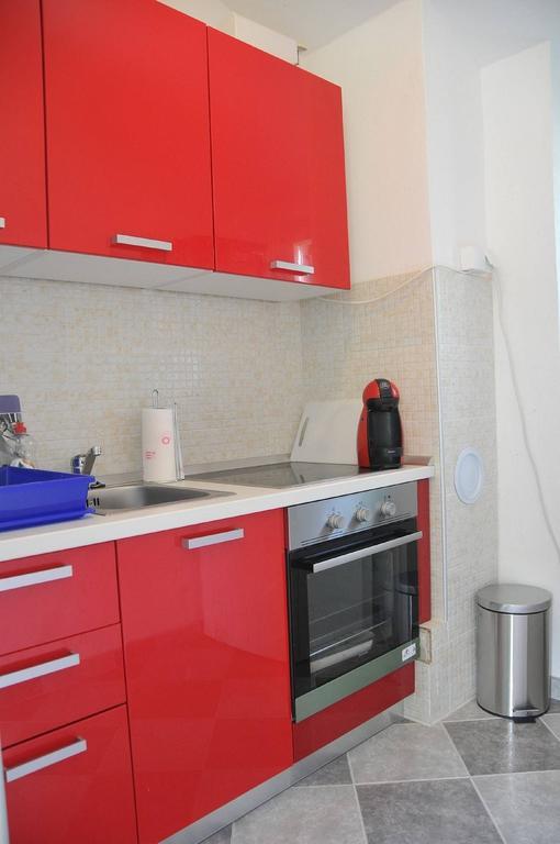 Apartment Stomorska Buitenkant foto